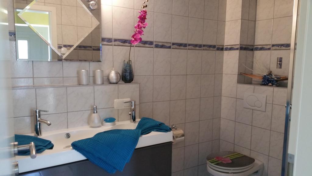 Ferienwohnung Schusi Freital Buitenkant foto